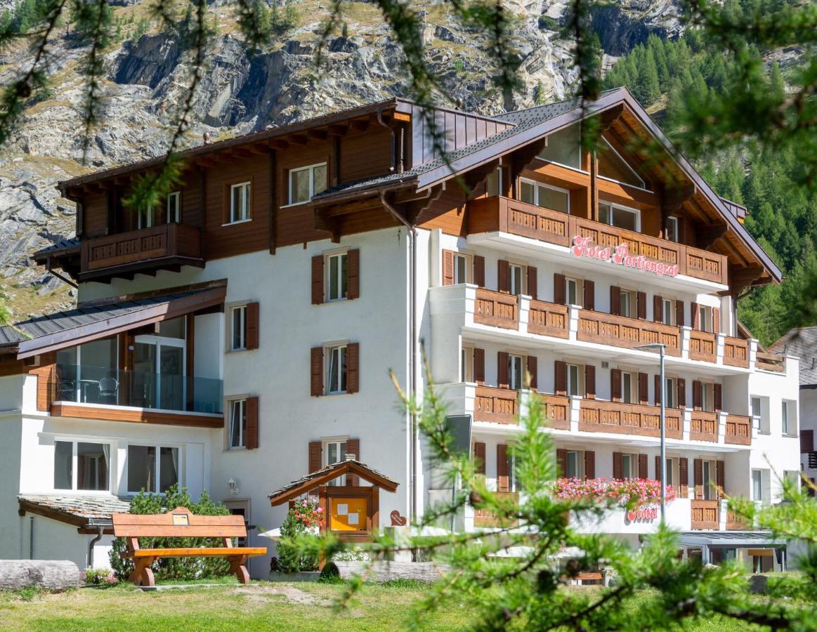 Hotel Portjengrat Saas-Almagell Bagian luar foto