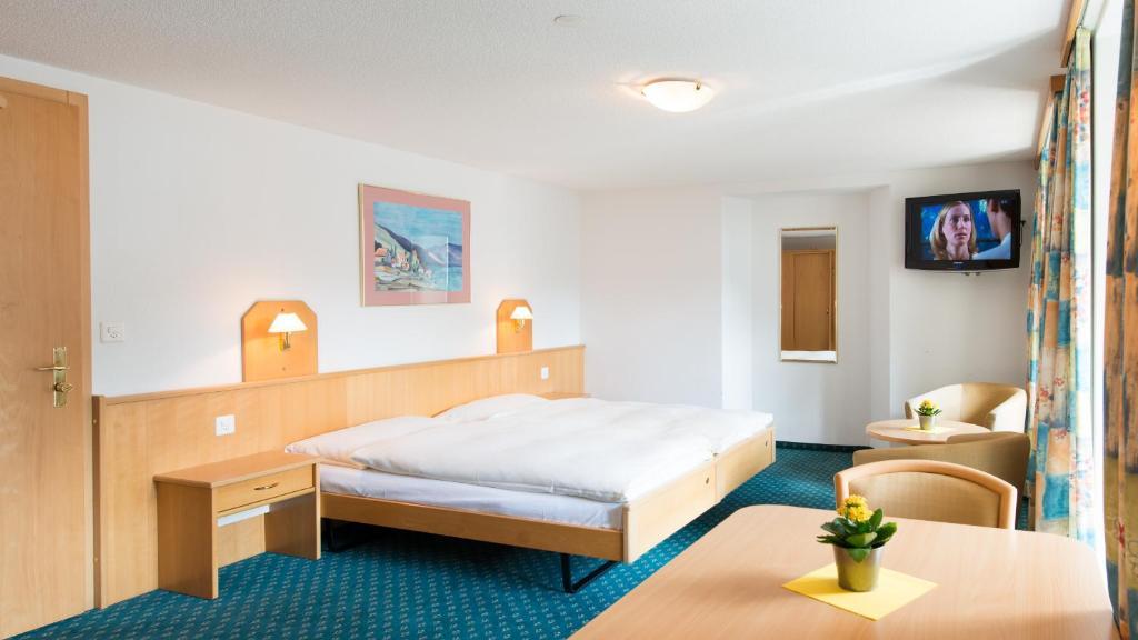 Hotel Portjengrat Saas-Almagell Ruang foto