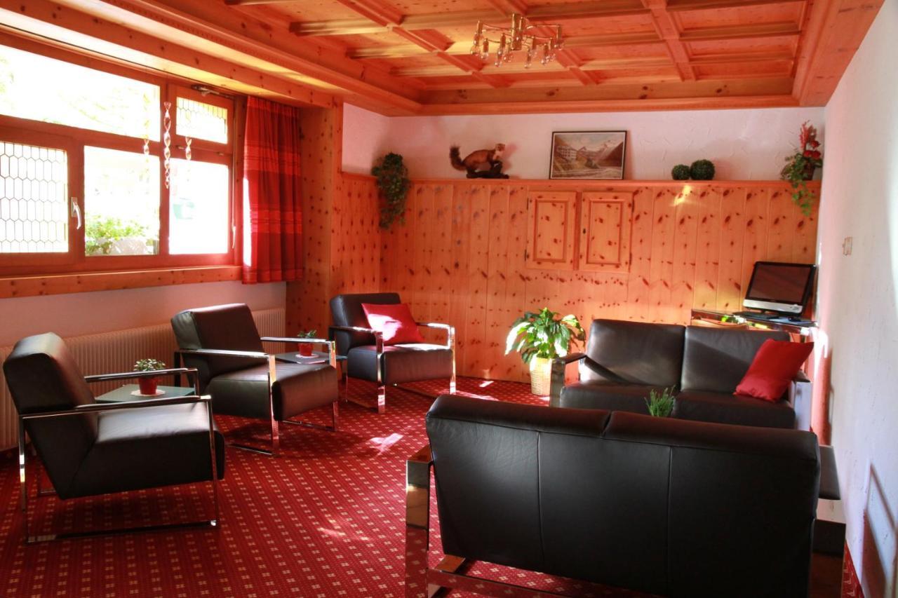 Hotel Portjengrat Saas-Almagell Bagian luar foto