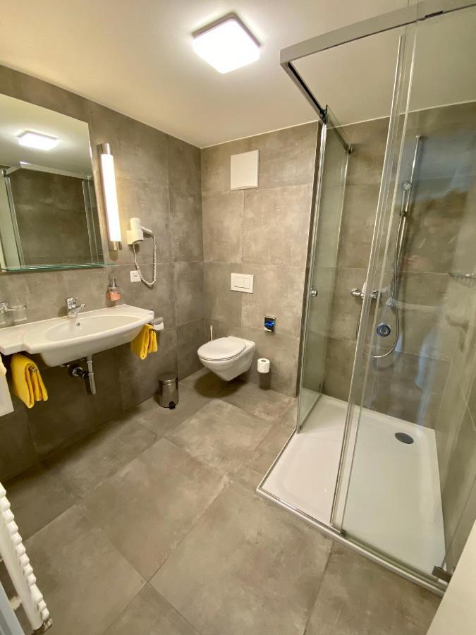 Hotel Portjengrat Saas-Almagell Bagian luar foto
