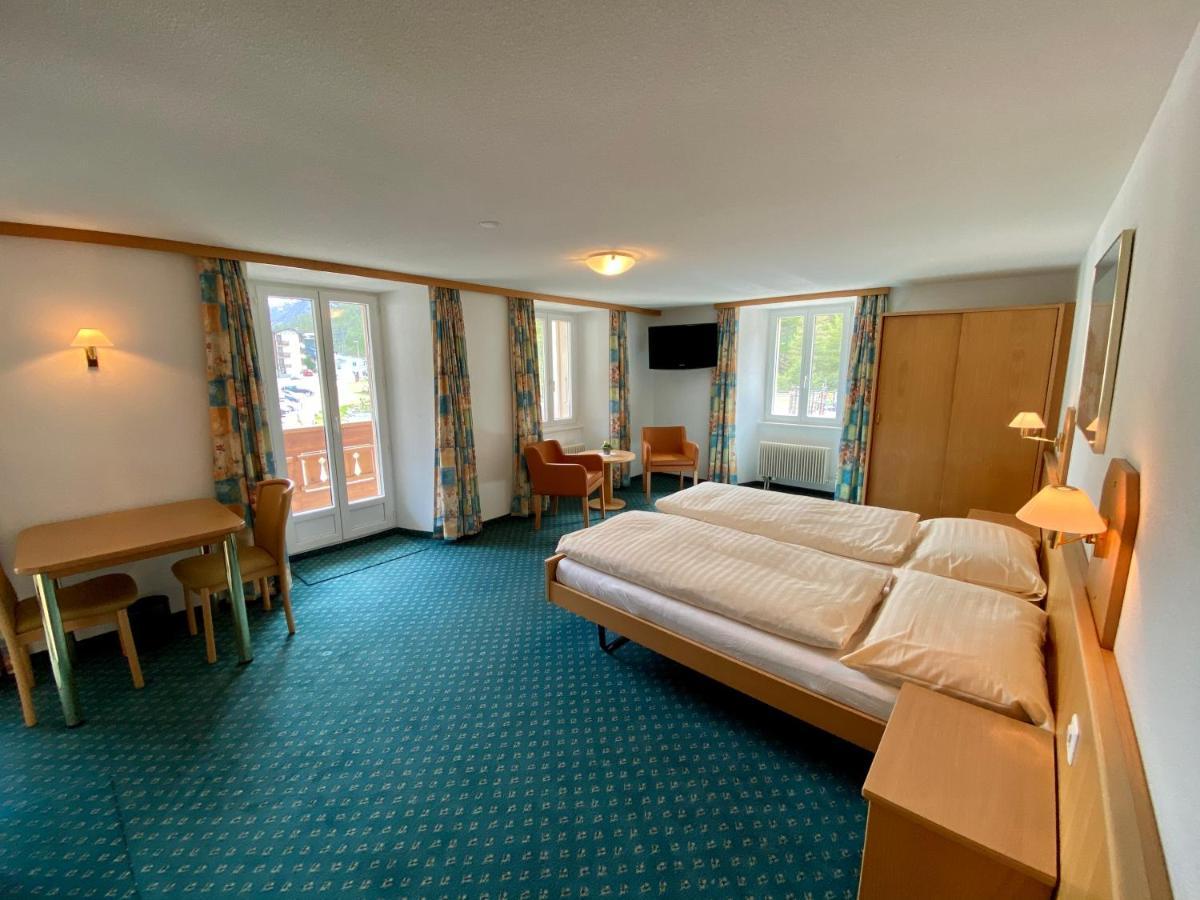 Hotel Portjengrat Saas-Almagell Bagian luar foto