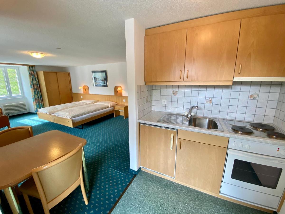 Hotel Portjengrat Saas-Almagell Bagian luar foto